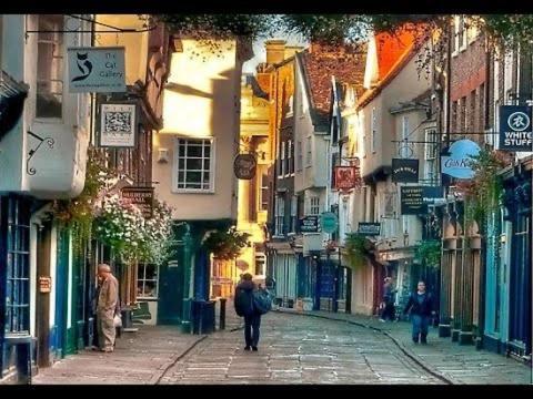 Large 4 Bedroom Home In Boston Spa Village In-Between York, Harrogate And Leeds, Sleeps 9 מראה חיצוני תמונה